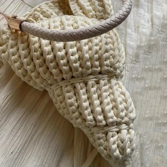 CROCHET KNIT YARN CONCH SEA SHELL HAND BAG SHOULDER BAG NEW - Picture 4 of 6